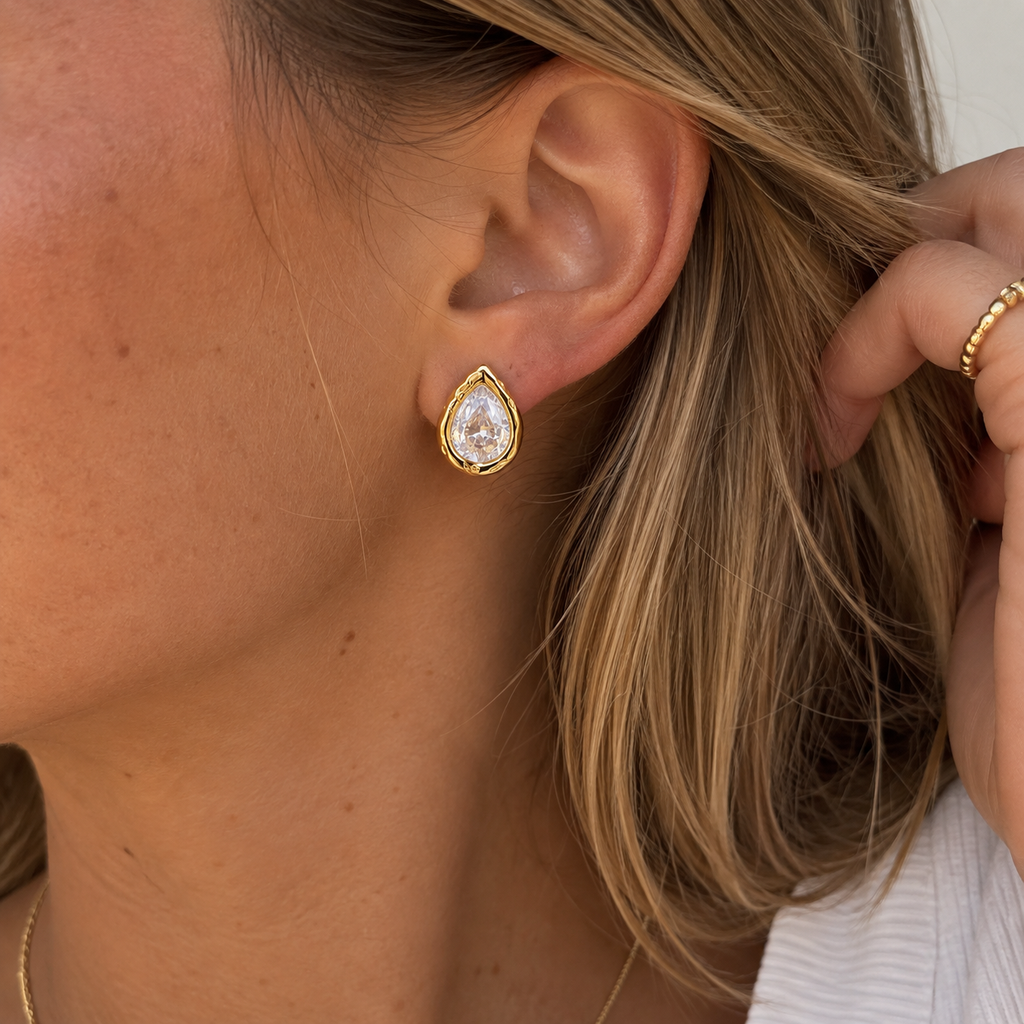 The Del Mar Teardrop Earrings