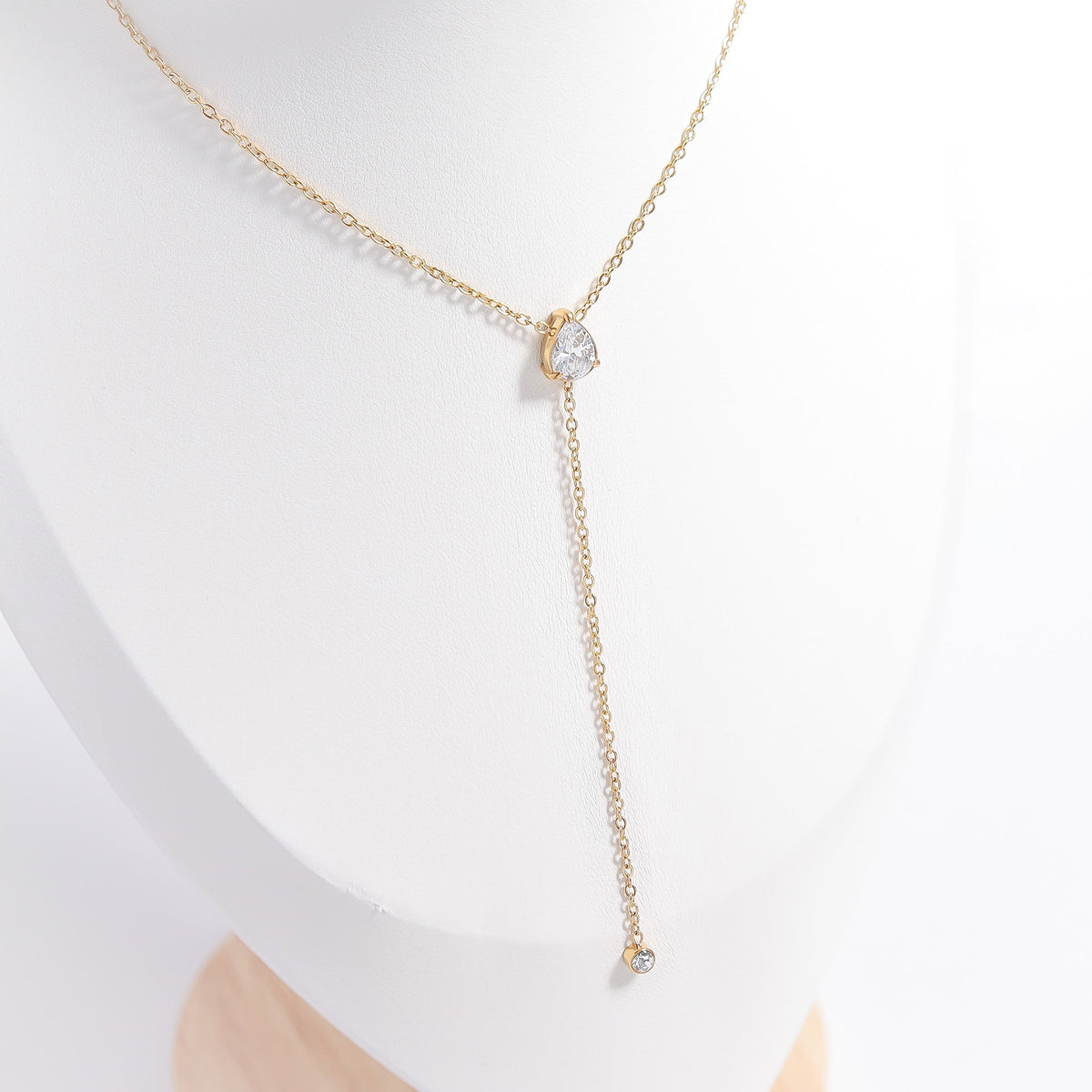 The Solana Lariat Necklace