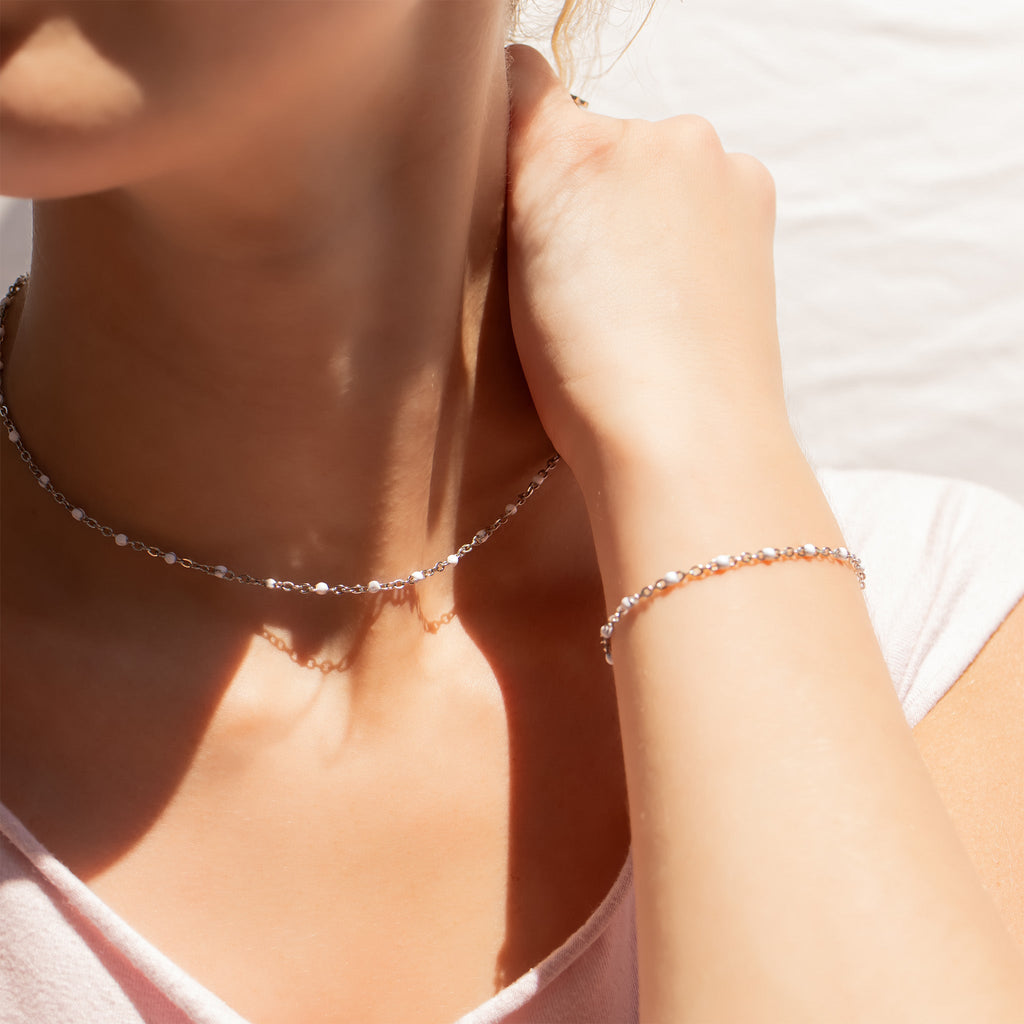 The Confetti White Silver Necklace